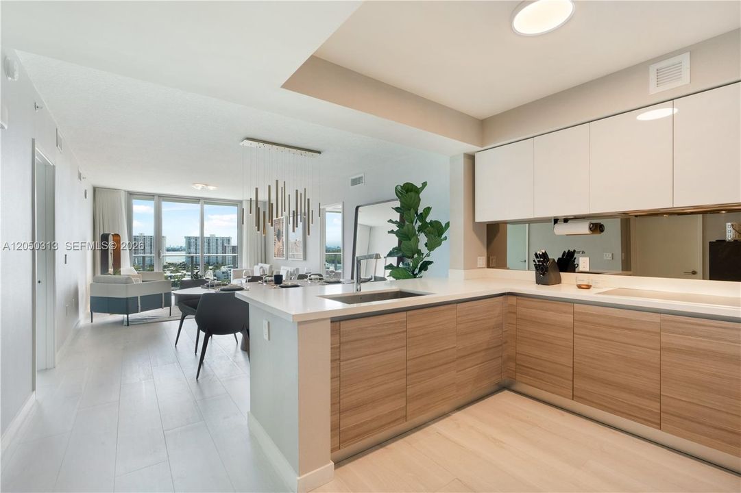 For Rent: $8,400 (3 beds, 3 baths, 1541 Square Feet)