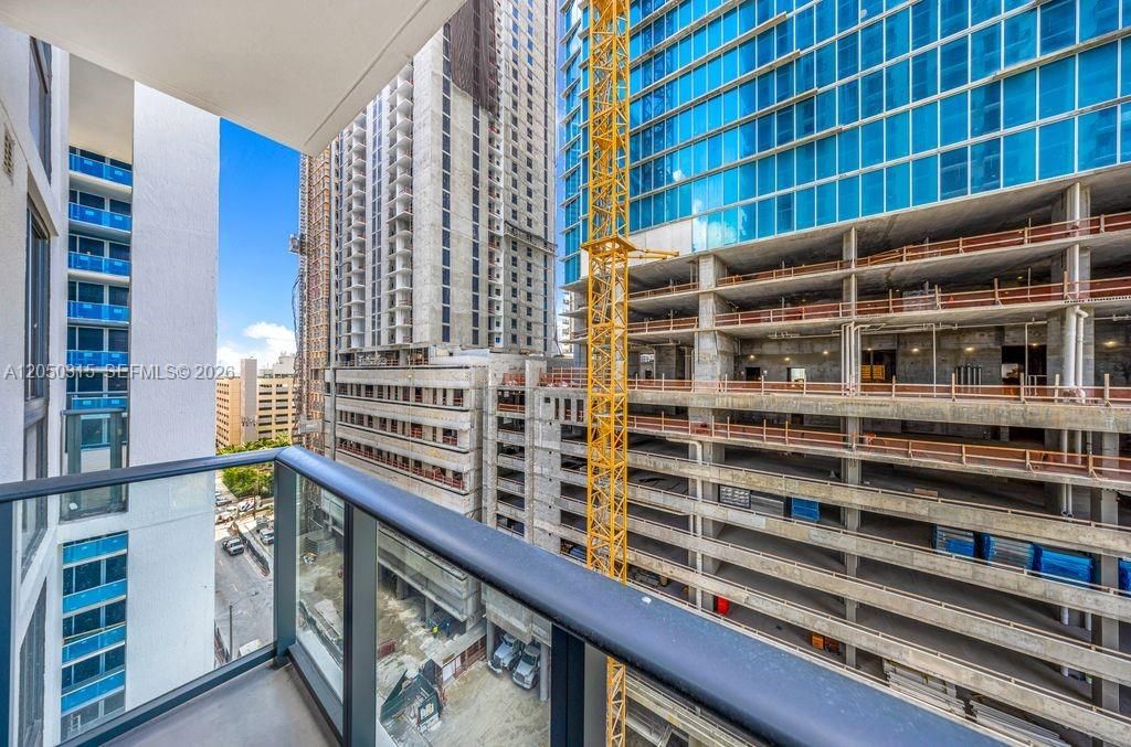 For Sale: $599,900 (0 beds, 1 baths, 321 Square Feet)