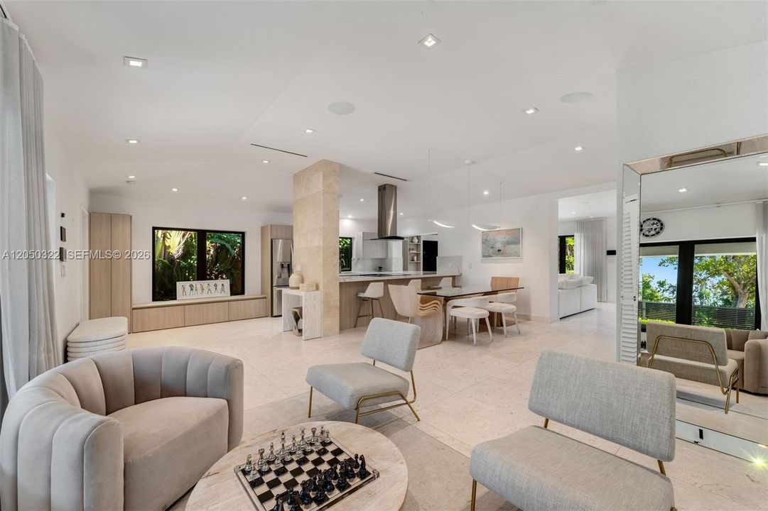 For Sale: $2,750,000 (3 beds, 3 baths, 2146 Square Feet)