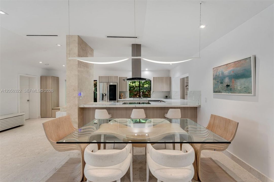 For Sale: $2,750,000 (3 beds, 3 baths, 2146 Square Feet)