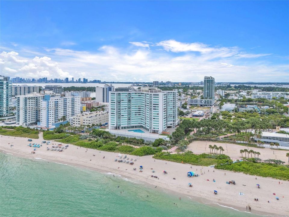 For Rent: $4,500 (2 beds, 2 baths, 1455 Square Feet)