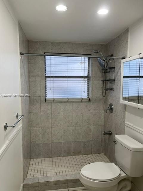 For Rent: $1,900 (2 beds, 1 baths, 595 Square Feet)