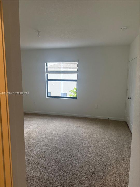 В аренду: $2,650 (3 спален, 3 ванн, 1382 Квадратных фут)