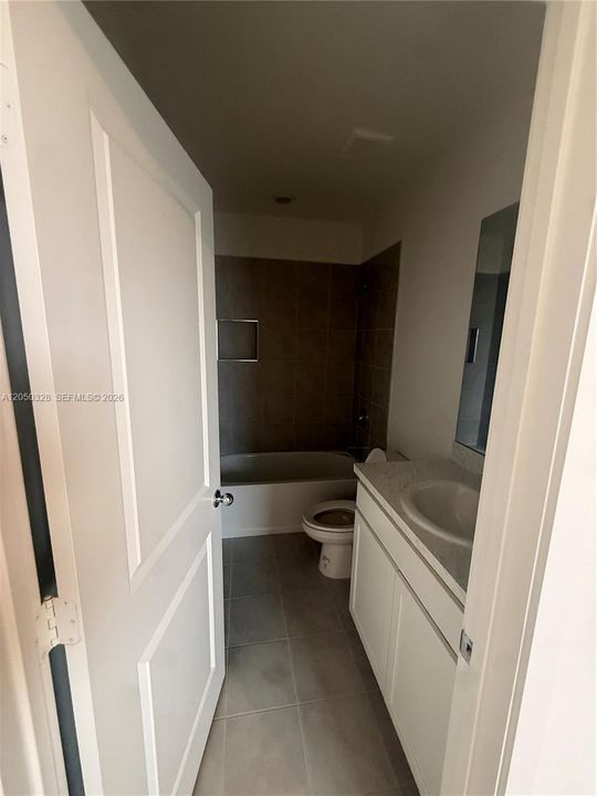 В аренду: $2,650 (3 спален, 3 ванн, 1382 Квадратных фут)