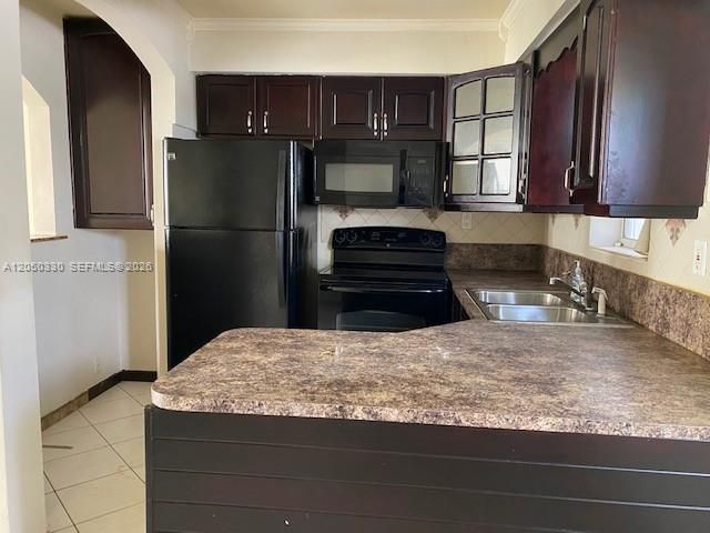 For Rent: $1,400 (1 beds, 1 baths, 640 Square Feet)