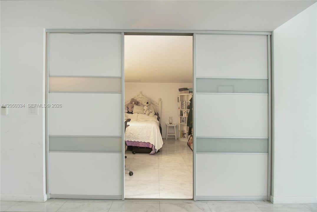En Venta: $919,000 (2 camas, 2 baños, 1518 Pies cuadrados)