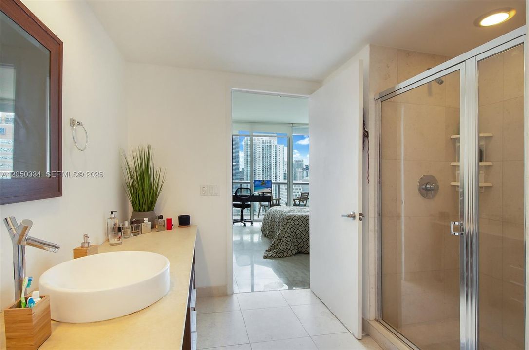En Venta: $919,000 (2 camas, 2 baños, 1518 Pies cuadrados)