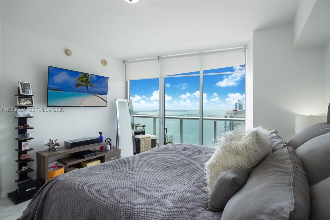 En Venta: $919,000 (2 camas, 2 baños, 1518 Pies cuadrados)