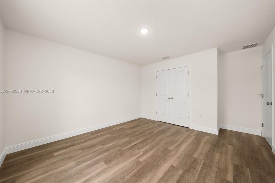 En Venta: $307,000 (4 camas, 2 baños, 1773 Pies cuadrados)