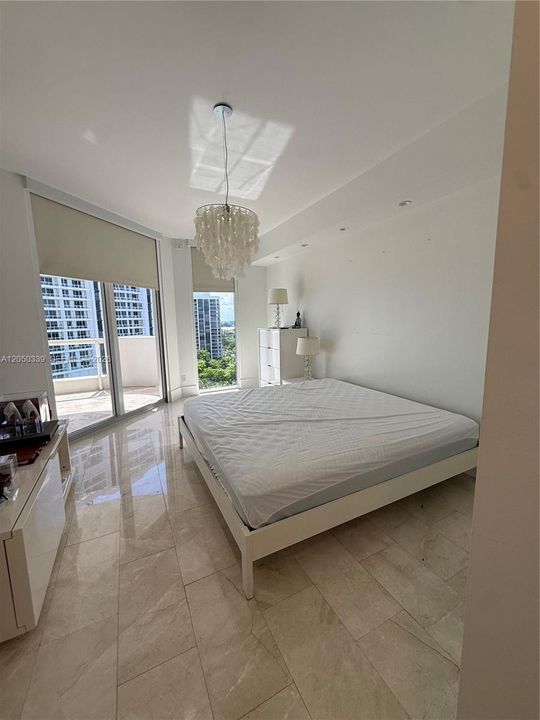 For Sale: $2,150,000 (3 beds, 3 baths, 3173 Square Feet)