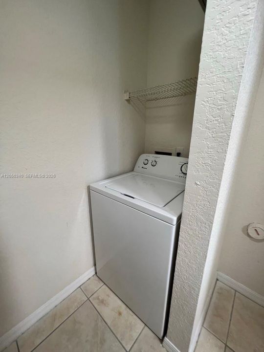 For Rent: $2,300 (2 beds, 2 baths, 1088 Square Feet)
