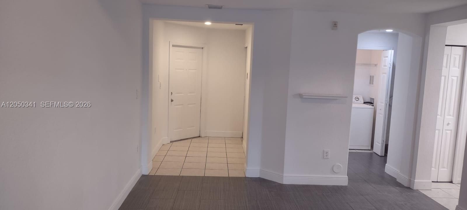 For Rent: $2,650 (3 beds, 2 baths, 1385 Square Feet)