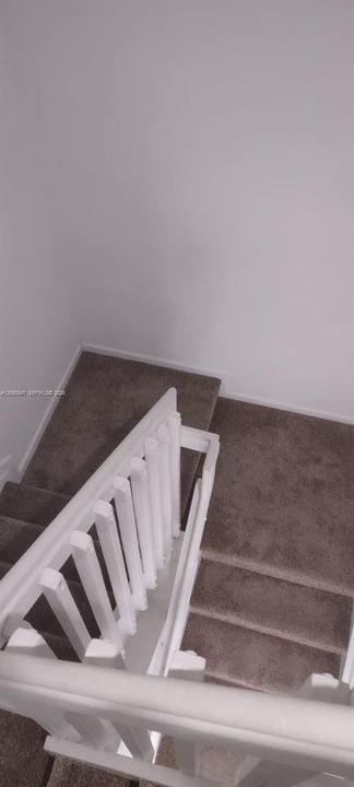 For Rent: $2,650 (3 beds, 2 baths, 1385 Square Feet)