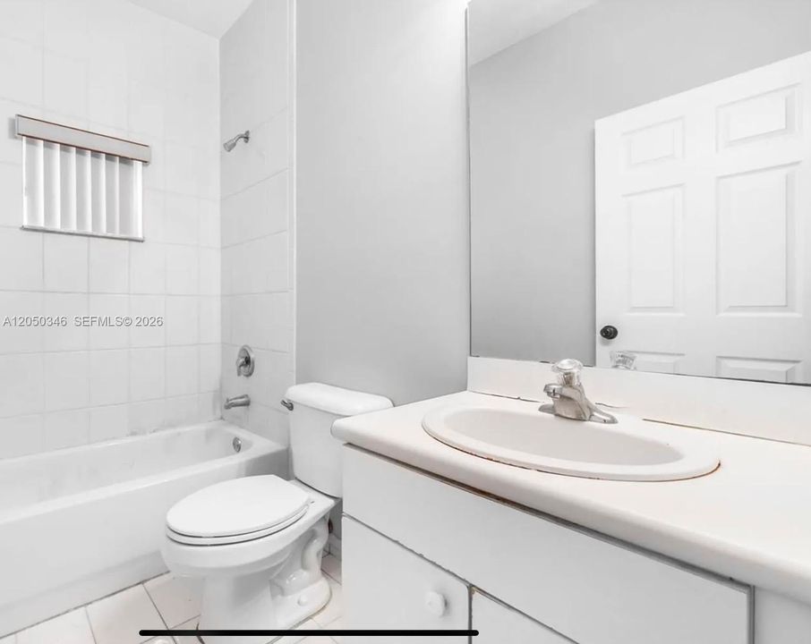 For Sale: $750,000 (4 beds, 2 baths, 1867 Square Feet)