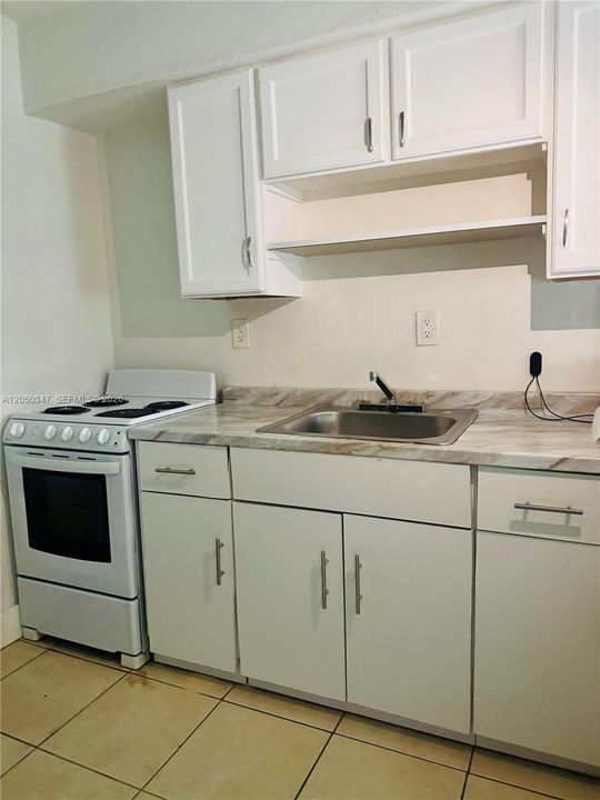 В аренду: $2,400 (2 спален, 2 ванн, 0 Квадратных фут)