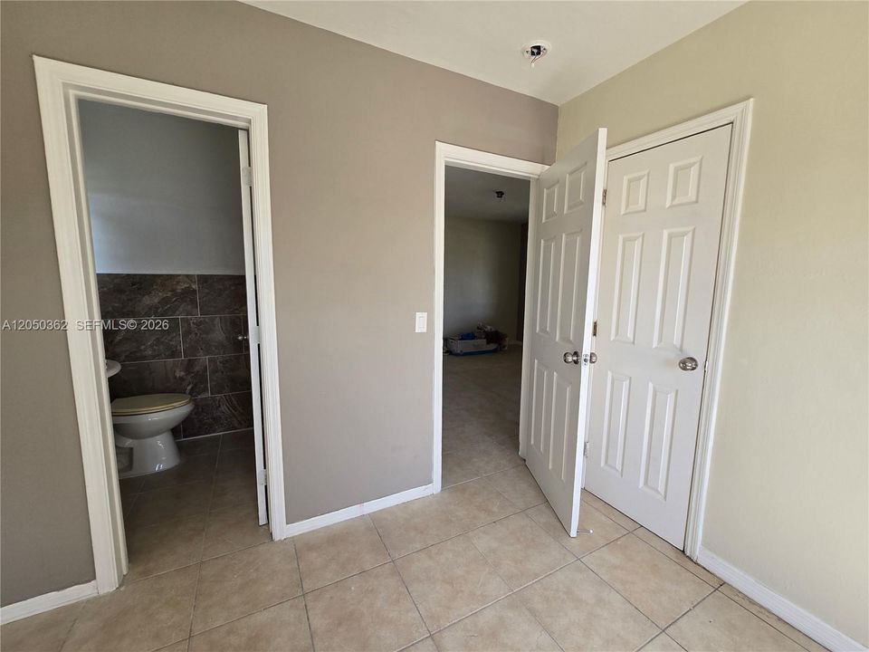 En Renta: $1,499 (1 camas, 1 baños, 1386 Pies cuadrados)