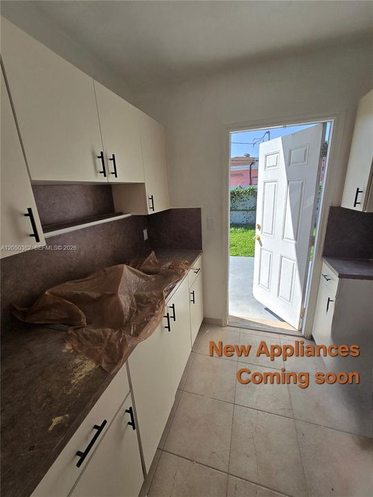 Stainless Steel appliances (range, refrigerator,range hood