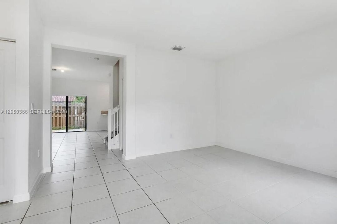 For Sale: $490,000 (3 beds, 2 baths, 1485 Square Feet)