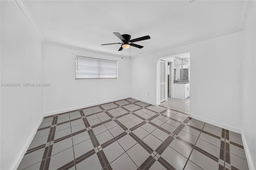 For Sale: $690,000 (3 beds, 3 baths, 1623 Square Feet)