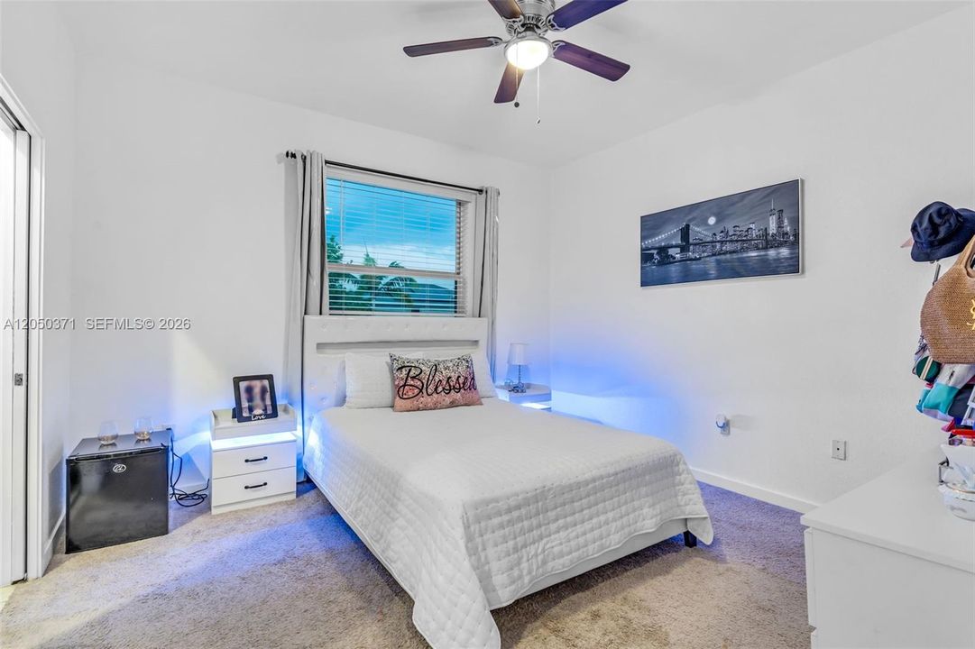 For Sale: $371,500 (3 beds, 2 baths, 1512 Square Feet)