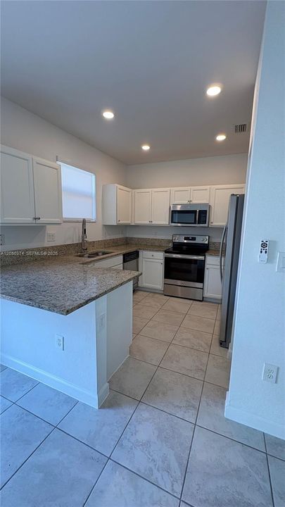 For Sale: $380,000 (4 beds, 2 baths, 1705 Square Feet)