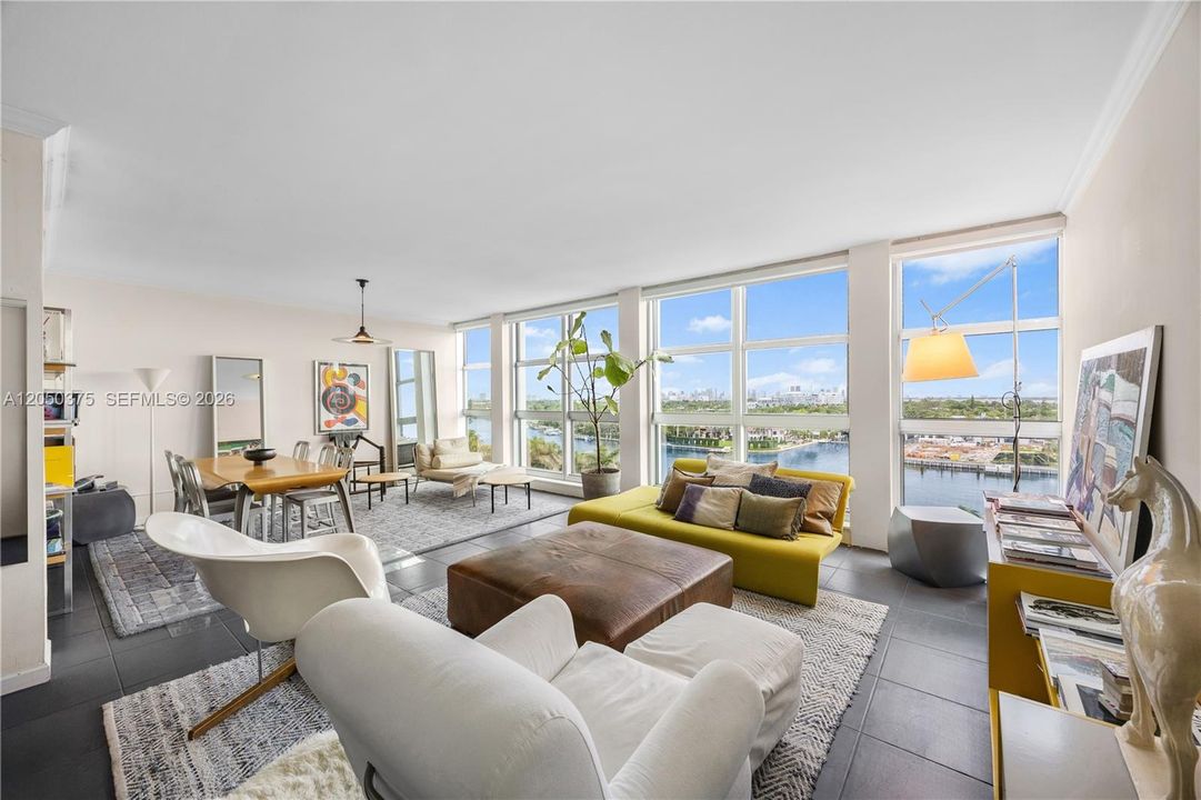 For Rent: $3,850 (1 beds, 2 baths, 1260 Square Feet)