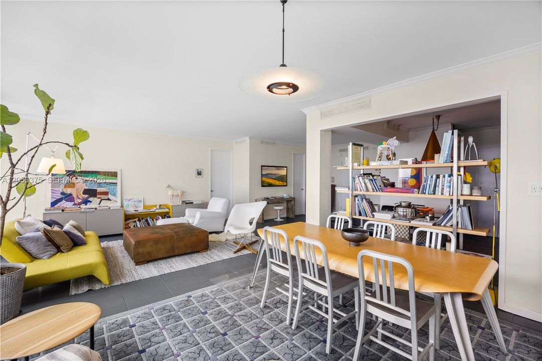 For Rent: $3,850 (1 beds, 2 baths, 1260 Square Feet)