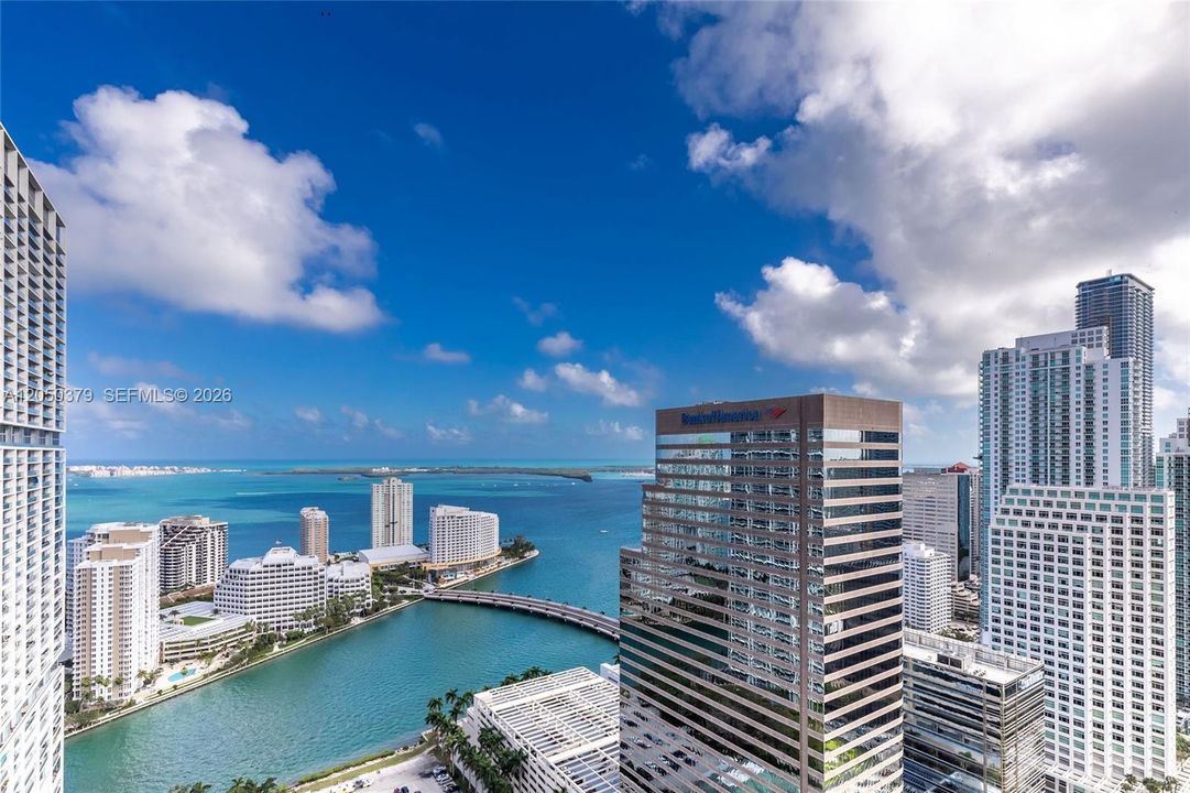 For Rent: $4,400 (2 beds, 2 baths, 1200 Square Feet)