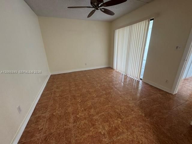 For Sale: $179,900 (2 beds, 2 baths, 820 Square Feet)