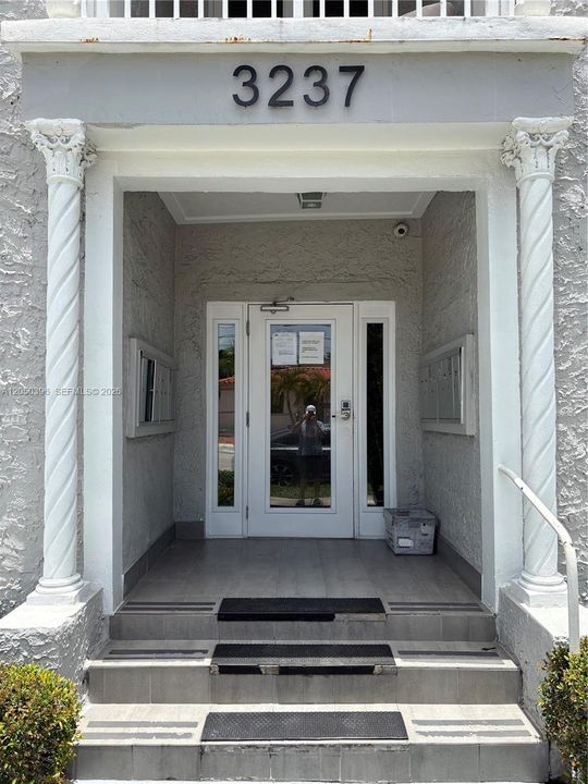 For Rent: $1,700 (1 beds, 1 baths, 0 Square Feet)