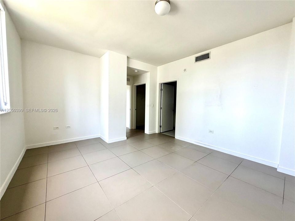 En Renta: $4,400 (2 camas, 2 baños, 1228 Pies cuadrados)