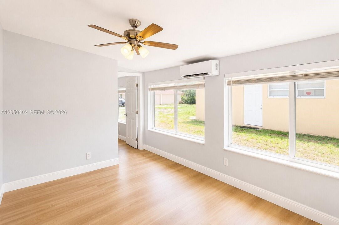 For Rent: $1,500 (1 beds, 1 baths, 1333 Square Feet)