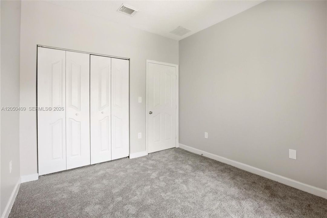 For Sale: $409,900 (4 beds, 2 baths, 1698 Square Feet)