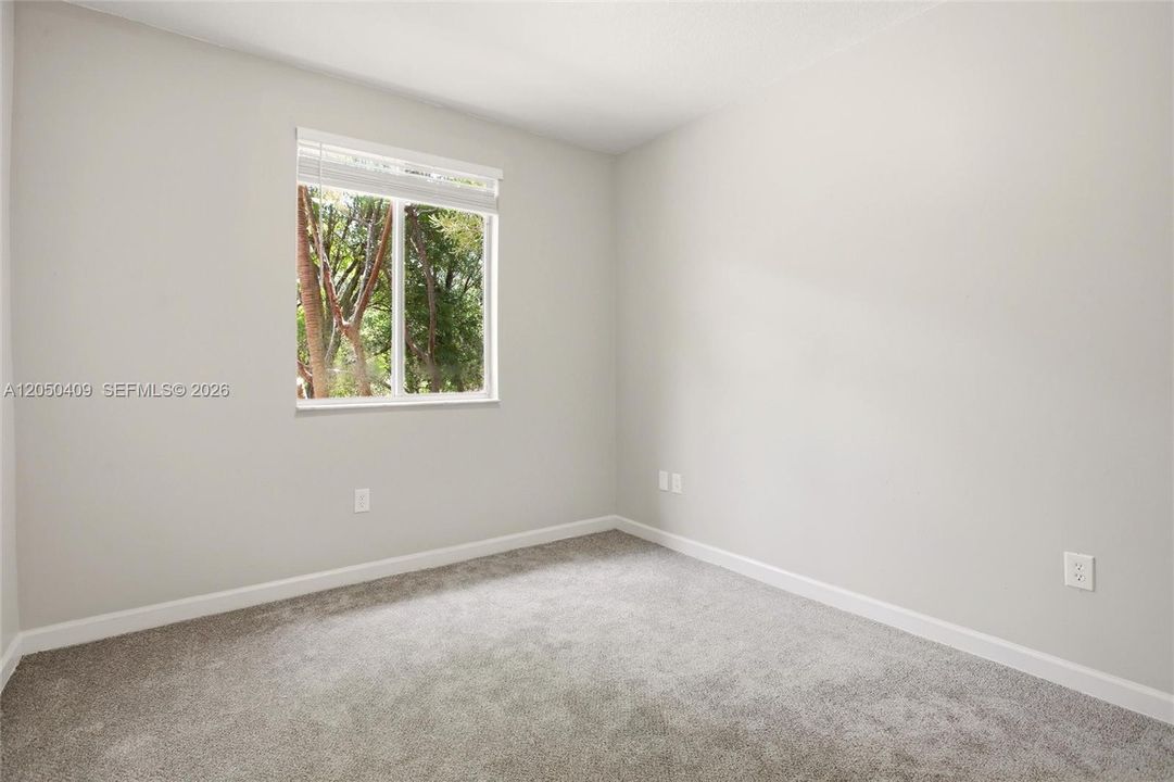 For Sale: $409,900 (4 beds, 2 baths, 1698 Square Feet)