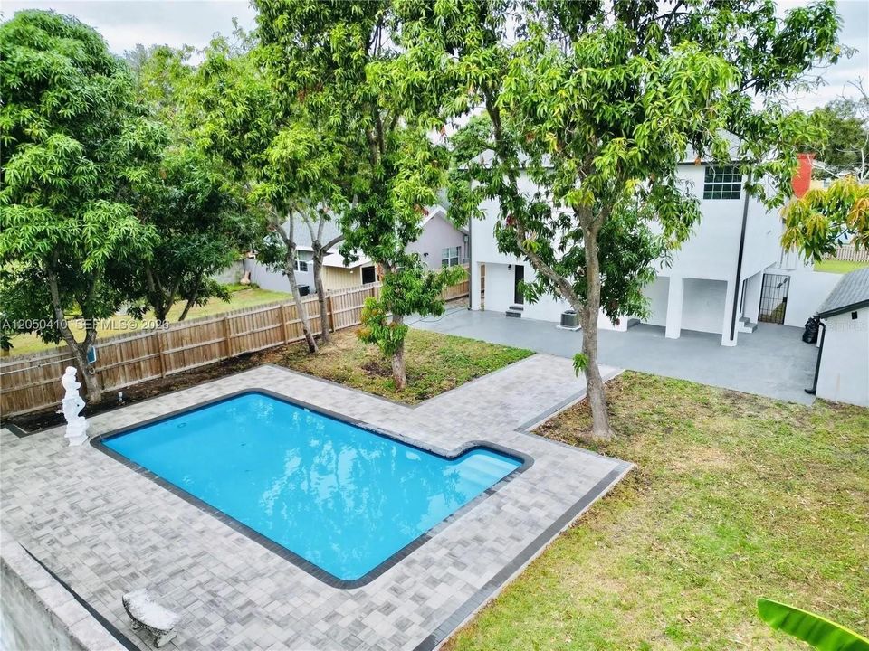 В аренду: $6,500 (7 спален, 4 ванн, 0 Квадратных фут)