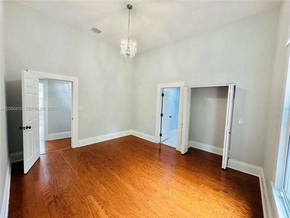 В аренду: $6,500 (7 спален, 4 ванн, 0 Квадратных фут)
