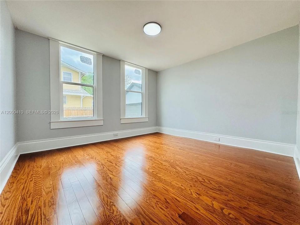 В аренду: $6,500 (7 спален, 4 ванн, 0 Квадратных фут)
