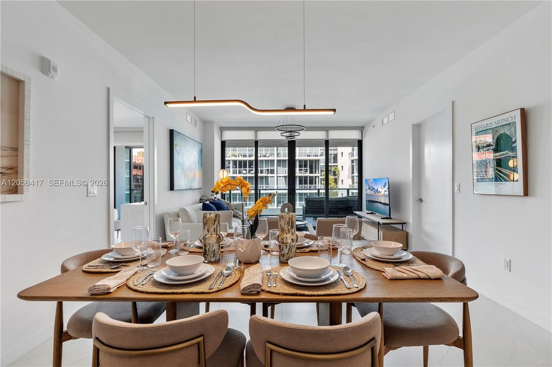 Recently Rented: $9,800 (2 beds, 2 baths, 1236 Square Feet)