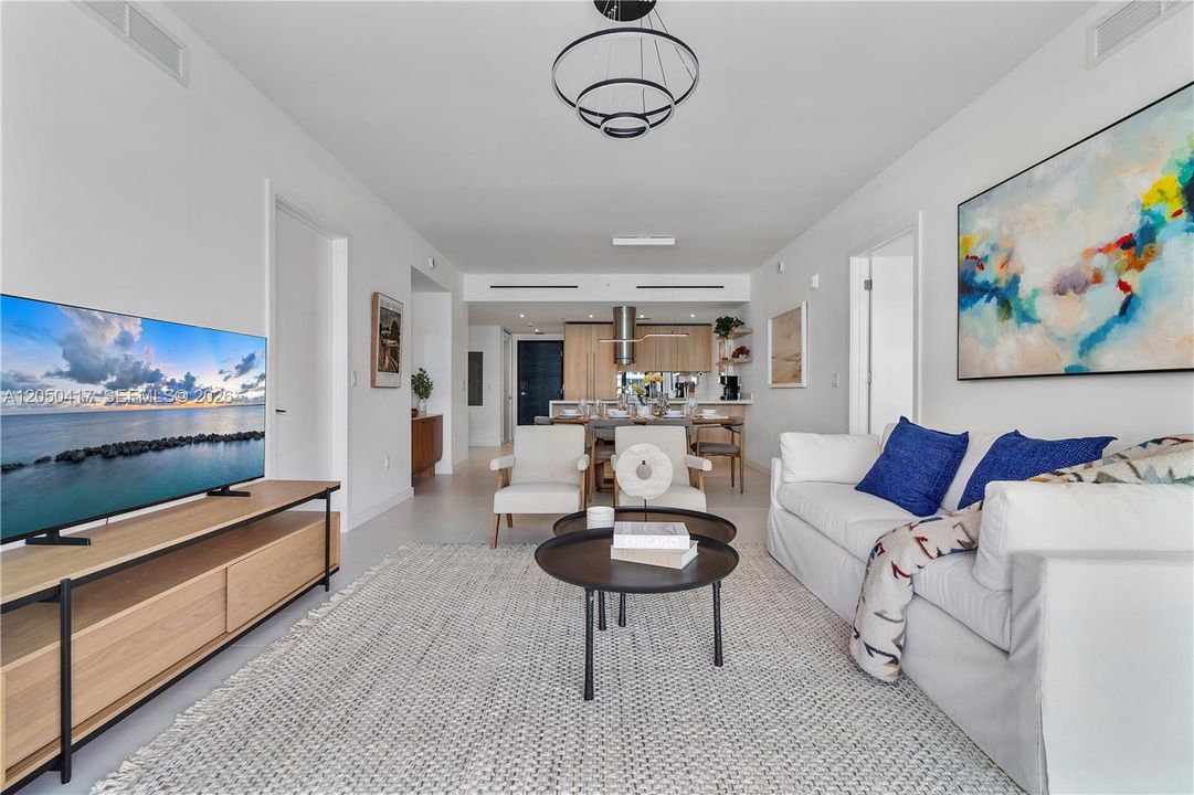 Recently Rented: $9,800 (2 beds, 2 baths, 1236 Square Feet)