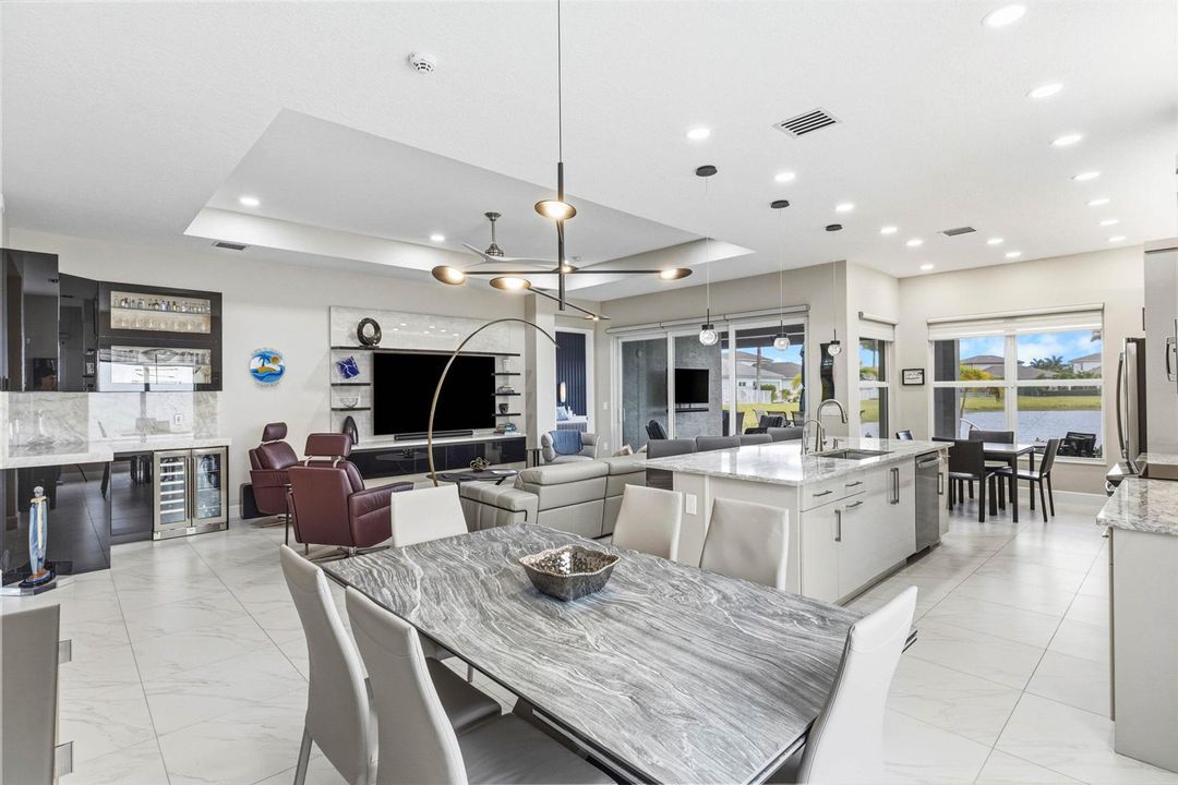 016-13697WhistlerMountainRoad-DelrayBeac