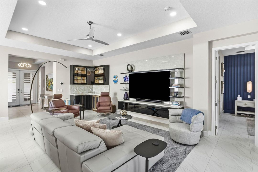 010-13697WhistlerMountainRoad-DelrayBeac