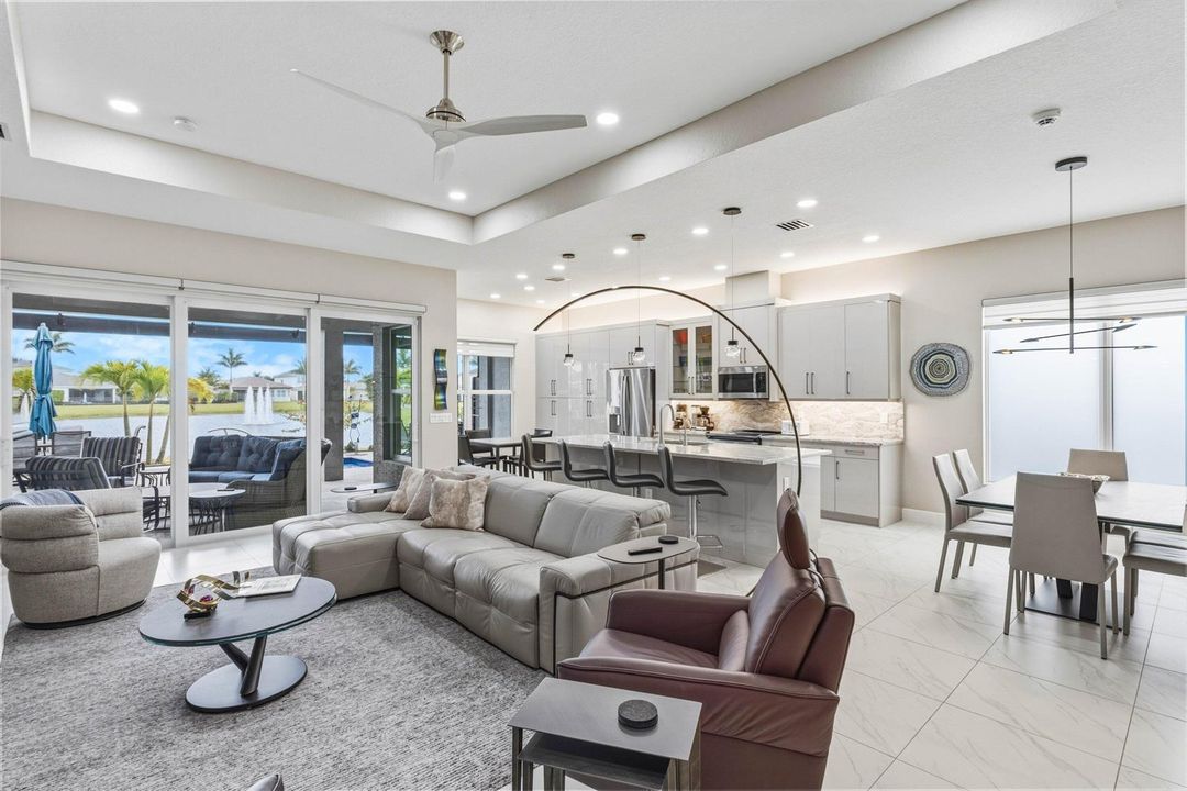 014-13697WhistlerMountainRoad-DelrayBeac