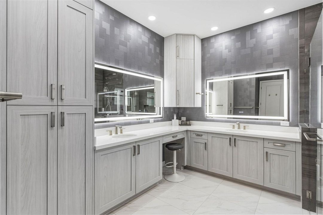 025-13697WhistlerMountainRoad-DelrayBeac