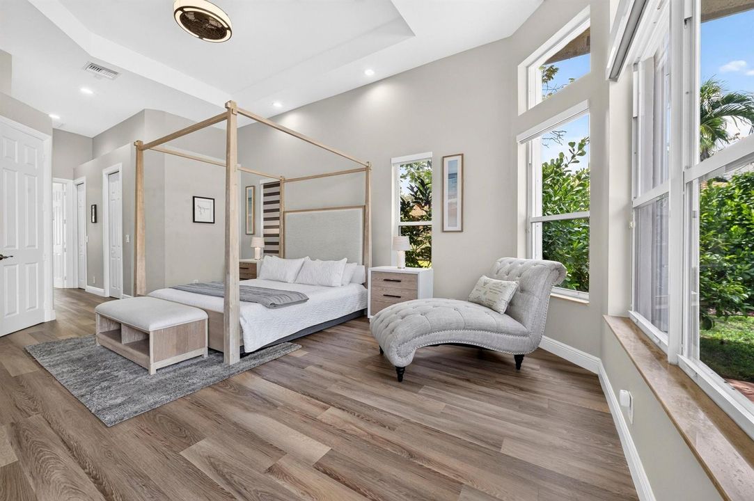 031-017-Primary Bedroom-4000x2662