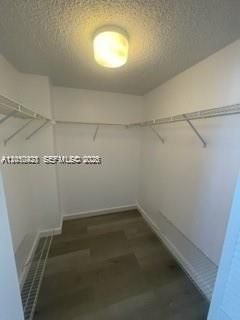 For Rent: $3,400 (2 beds, 2 baths, 930 Square Feet)