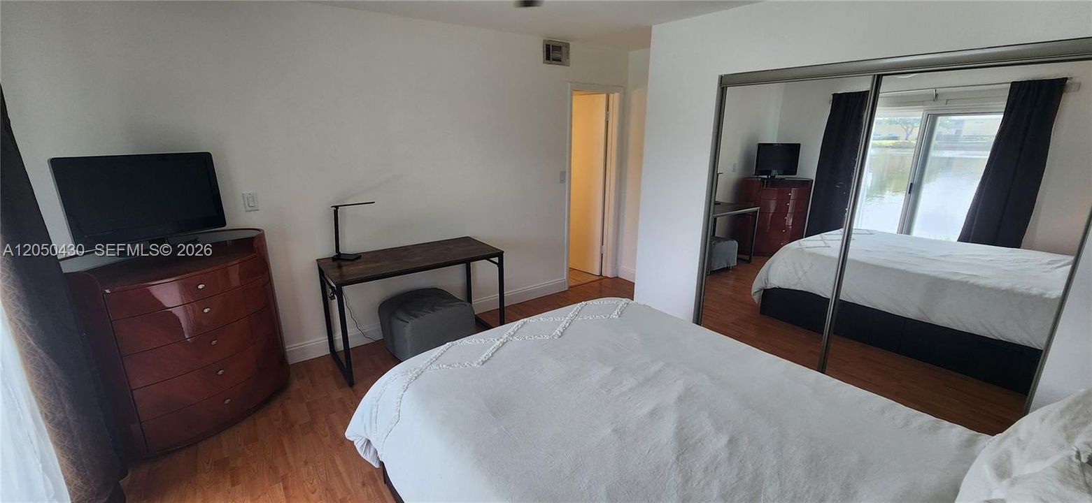 For Rent: $2,895 (2 beds, 2 baths, 1480 Square Feet)