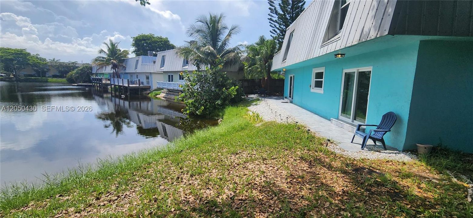 For Rent: $2,895 (2 beds, 2 baths, 1480 Square Feet)