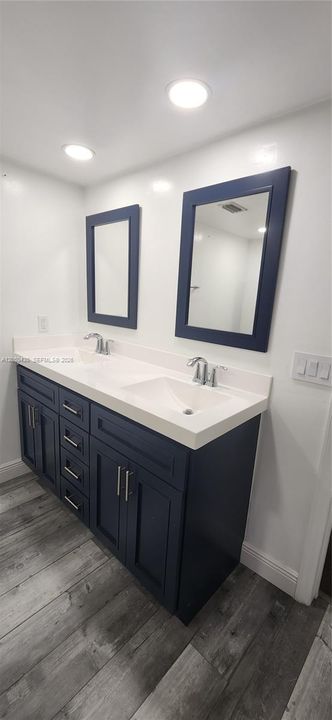 For Rent: $2,895 (2 beds, 2 baths, 1480 Square Feet)