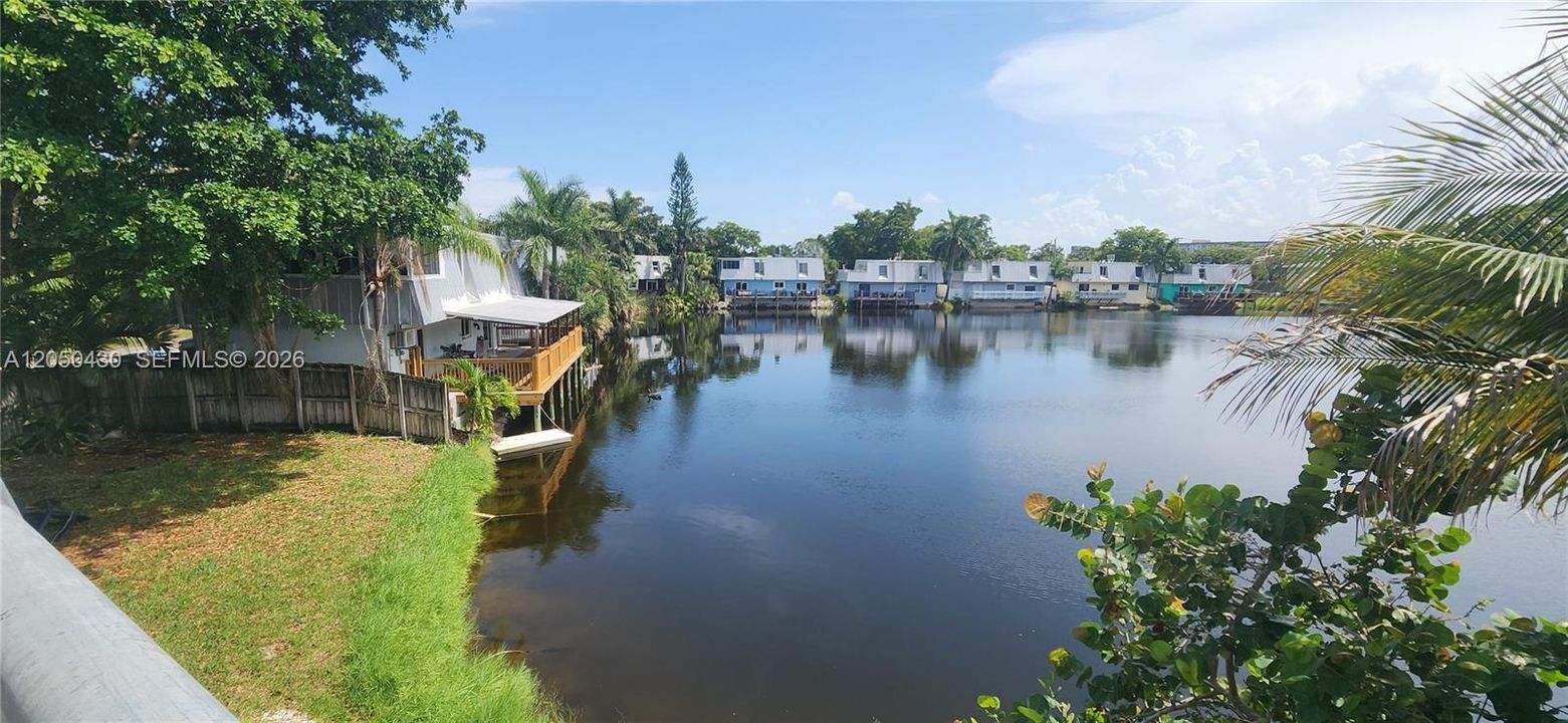 For Rent: $2,895 (2 beds, 2 baths, 1480 Square Feet)