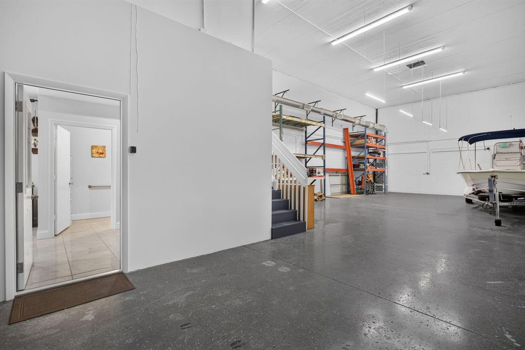 23-web-or-mls-1611-9990